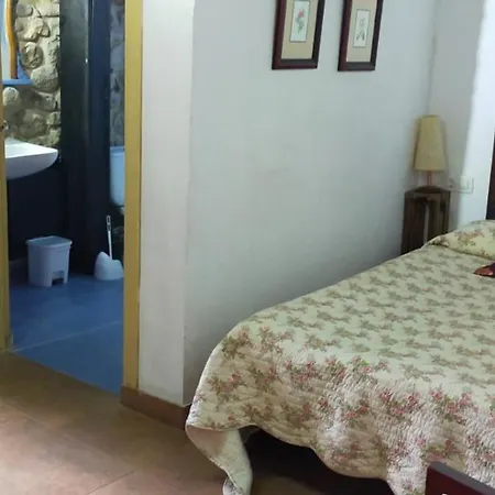 Algarabiastaying 3 Granja San Julian *