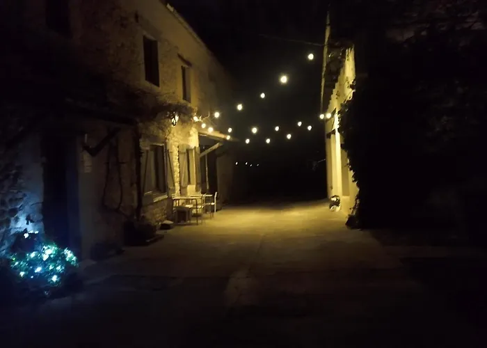 Algarabiastaying 3 Granja San Julian